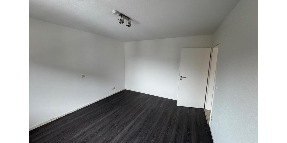 Erdgeschoßwohnung Siegen Dillnhütten - 2 Zimmer, 60 m&sup2;, 750&euro; | Angebot:25635906