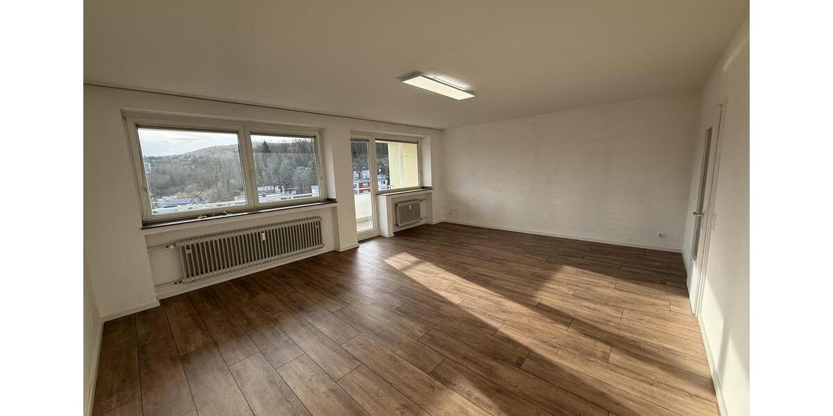 Etagenwohnung Siegen Kaan-Marienborn - 3 Zimmer, 96 m&sup2;, 960&euro; | Angebot:25884328