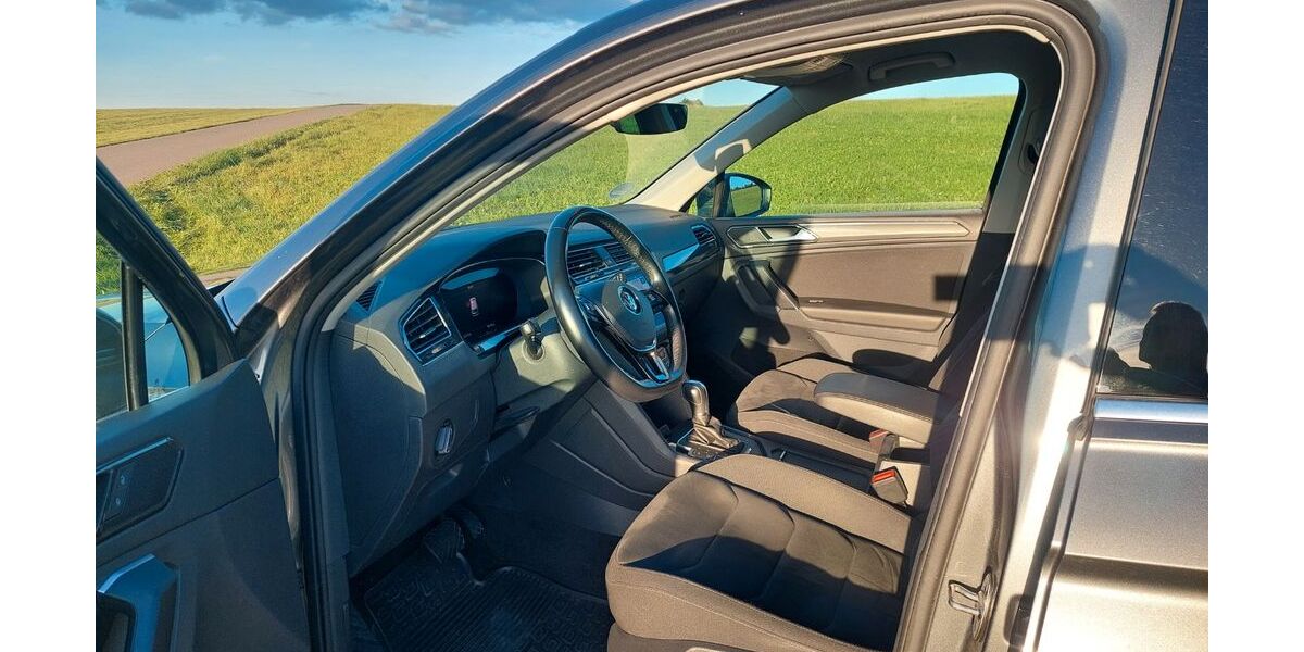 VW Tiguan 95.000 km 23.900 &euro; Drolshagen 57489