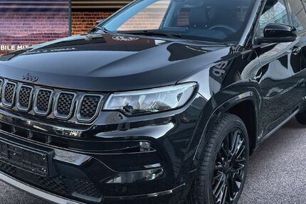 Jeep Compass 27.785 km 26.900 &euro; Siegen OT Kaan-Marienborn 57074