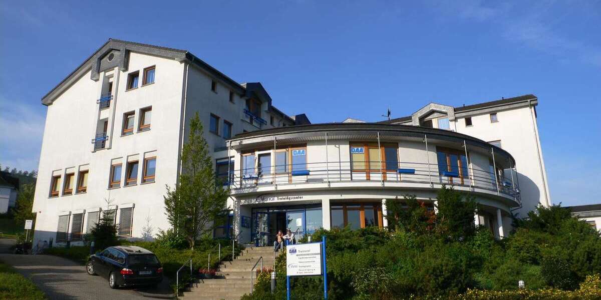 Etagenwohnung Siegen Geisweid Geisweid - 1 Zimmer, 27 m&sup2;, 330&euro; | Angebot:25891642