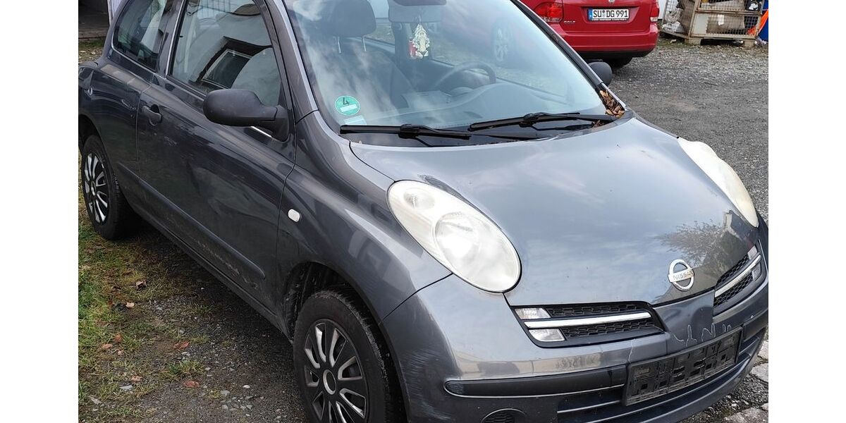 Nissan Micra 186.400 km 700 &euro; Waldbröl 51545