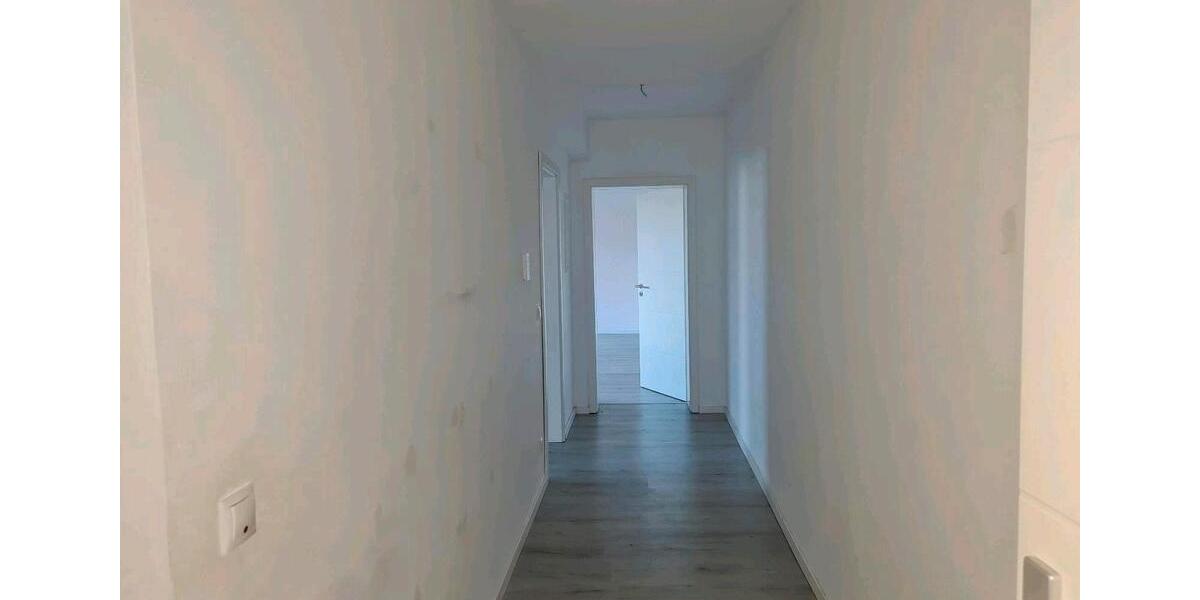 Erdgeschoßwohnung Hellenhahn-Schellenberg Schellenberg - 4 Zimmer, 140 m&sup2;, 830&euro; | Angebot:25995728