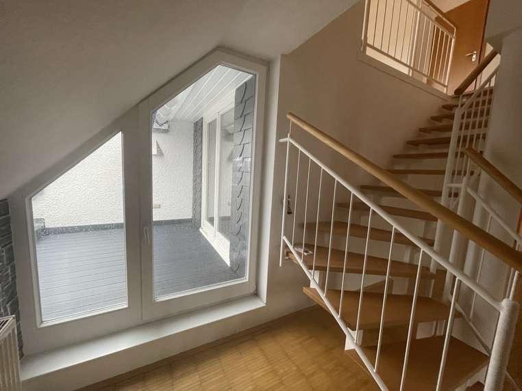Maisonettenwohnung Siegen Kaan-Marienborn - 3 Zimmer, 91 m&sup2;, 259.000&euro; | Angebot:26603480