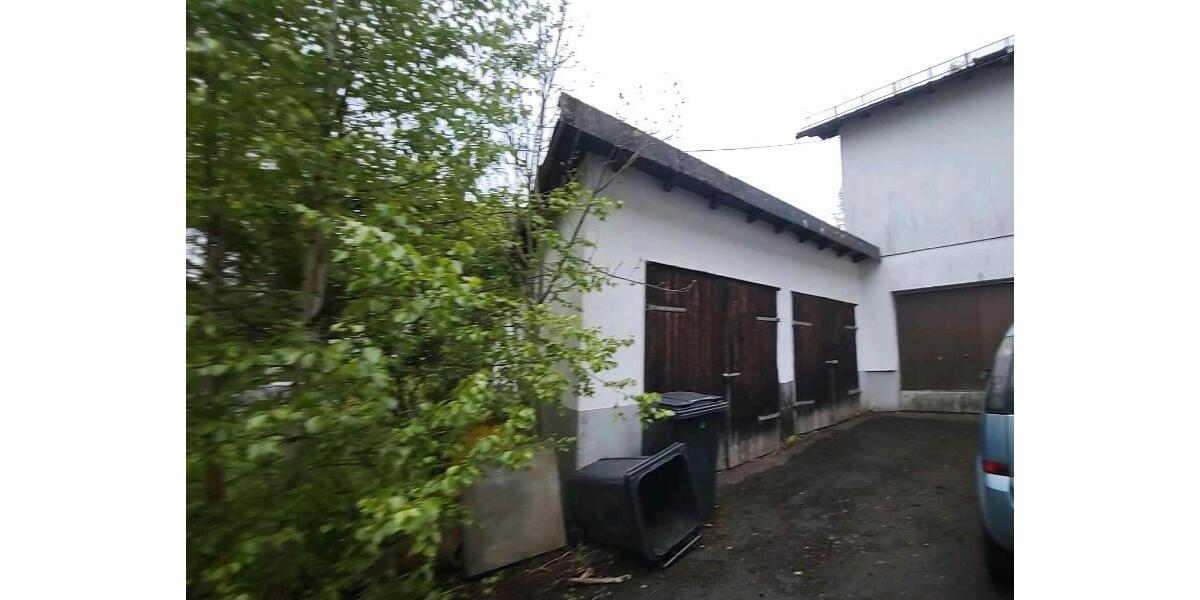 Mehrfamilienhaus, Wohnhaus Bad Laasphe - 13 Zimmer, 250 m&sup2;, 70.000&euro; | Angebot:26682934