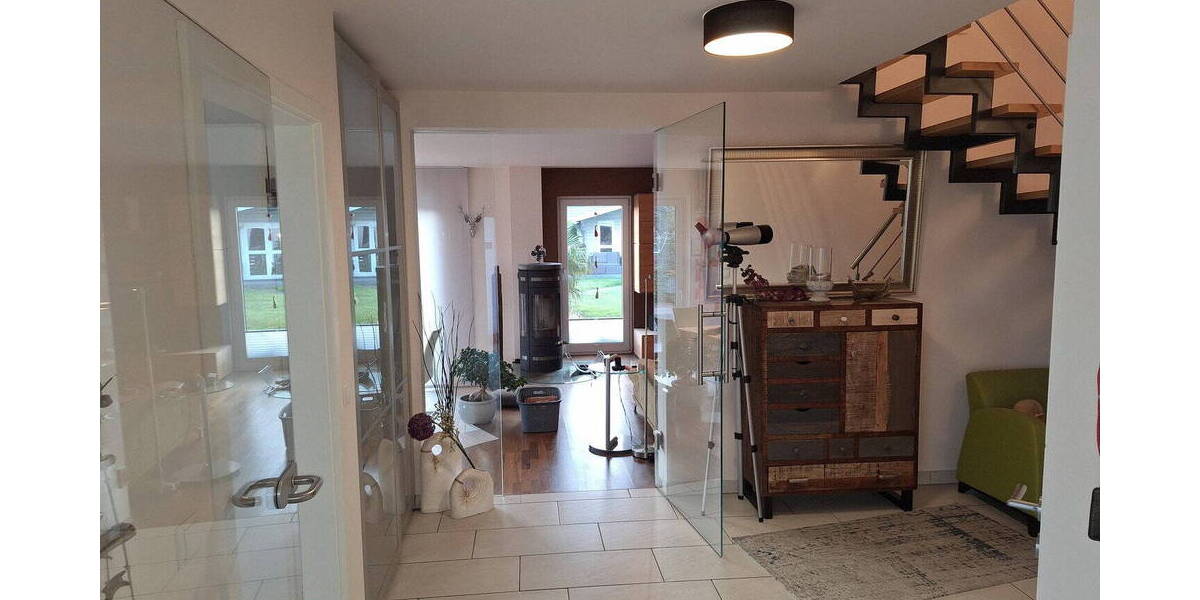 Einfamilienhaus Hilchenbach - 4 Zimmer, 140 m&sup2;, 620.000&euro; | Angebot:26641825