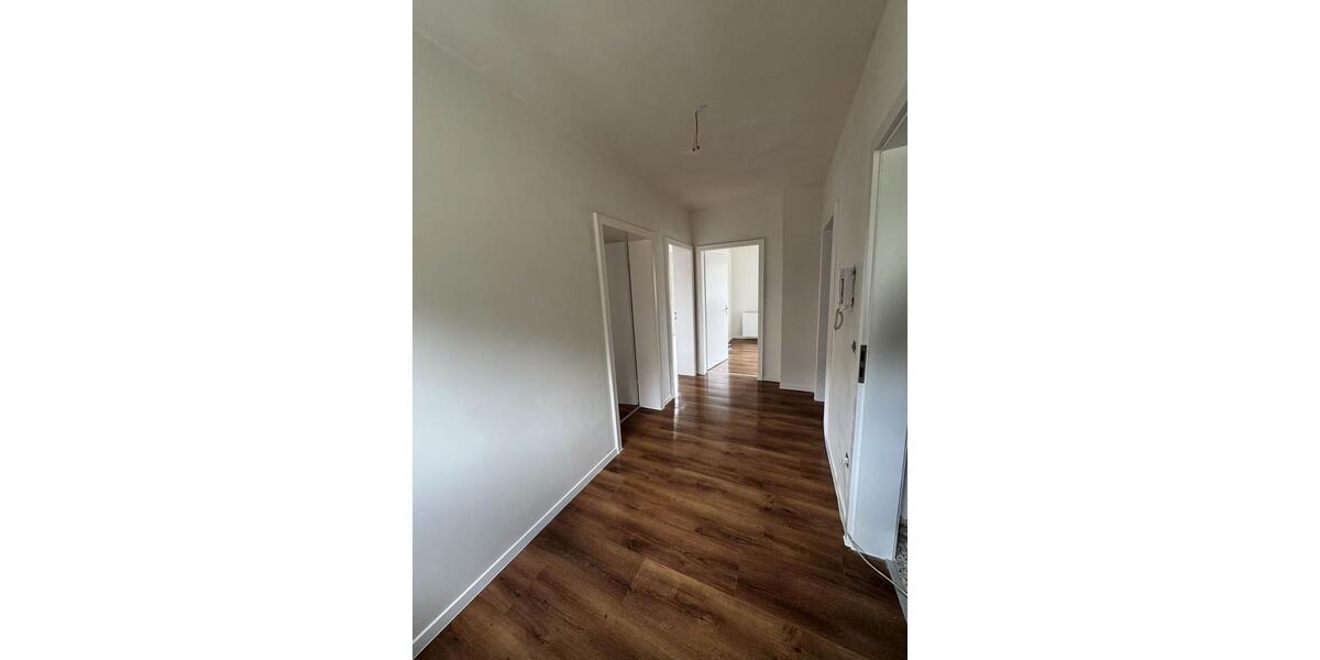 Etagenwohnung Siegen Weidenau - 2 Zimmer, 65 m&sup2;, 680&euro; | Angebot:25612783