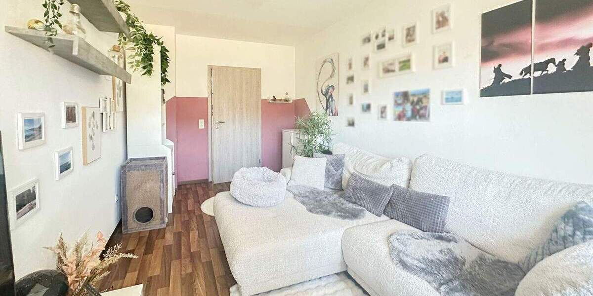 Einfamilienhaus Betzdorf-Gebhardshain VG Gebhardshain VG - 9 Zimmer, 182 m&sup2;, 399.000&euro; | Angebot:25776438