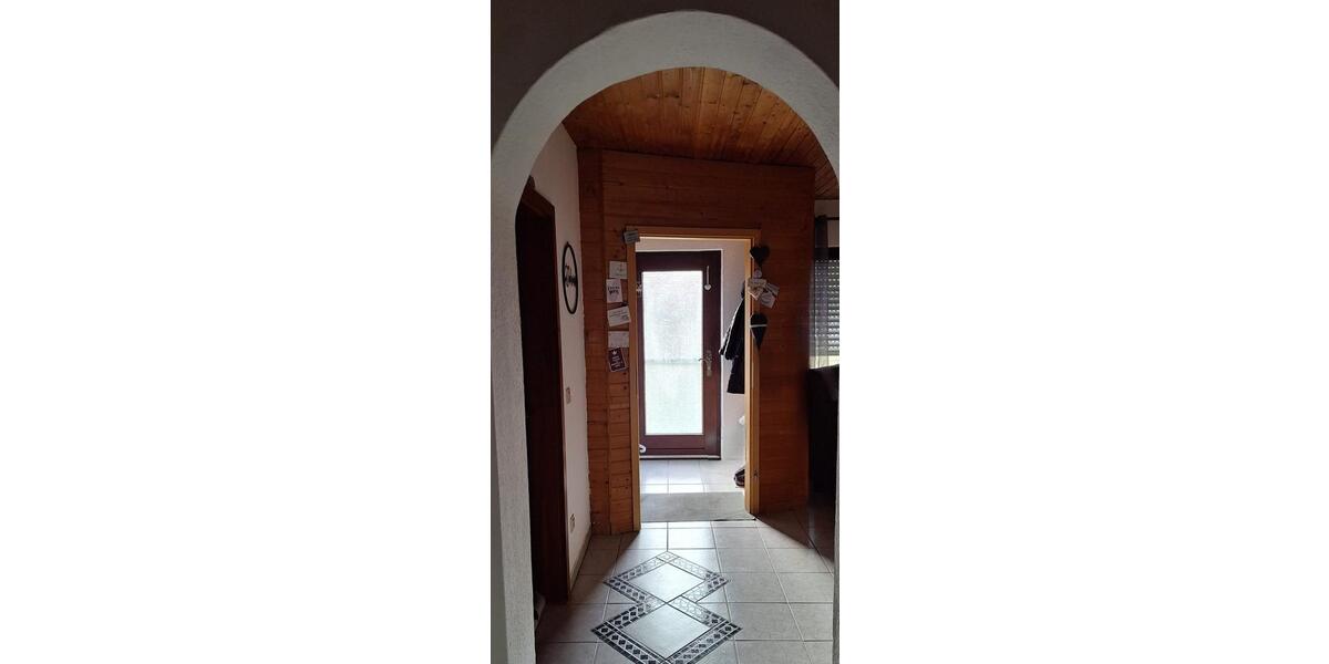 Etagenwohnung Siegen Kaan-Marienborn - 2 Zimmer, 60 m&sup2;, 550&euro; | Angebot:25656518