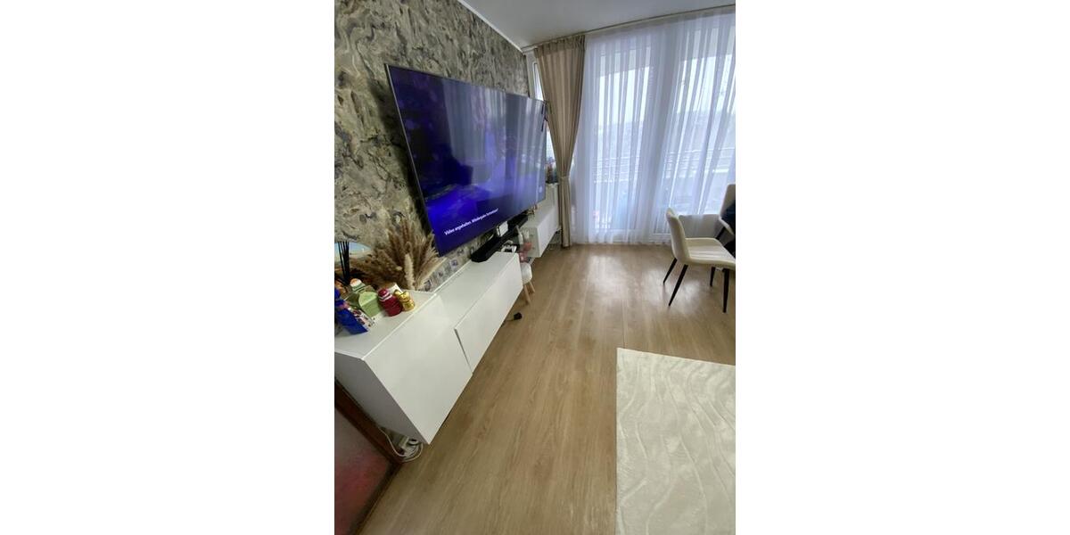 Etagenwohnung Siegen - 3 Zimmer, 88 m&sup2;, 709&euro; | Angebot:24441611