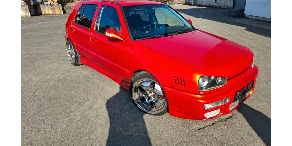 VW Golf 201.500 km 6.950 &euro; Driedorf 35759