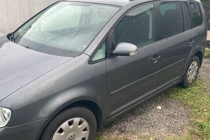 VW Touran 258.700 km 1.990 &euro; Netphen 57250