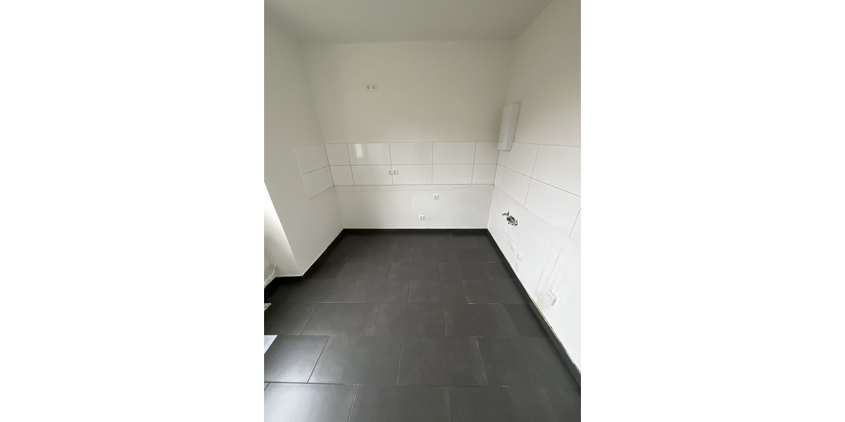 Etagenwohnung Siegen Geisweid - 3 Zimmer, 74 m&sup2;, 329&euro; | Angebot:25915616