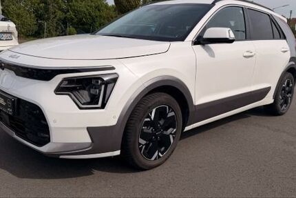 Kia Niro 15.900 km 28.990 &euro; Bruchertseifen 57539