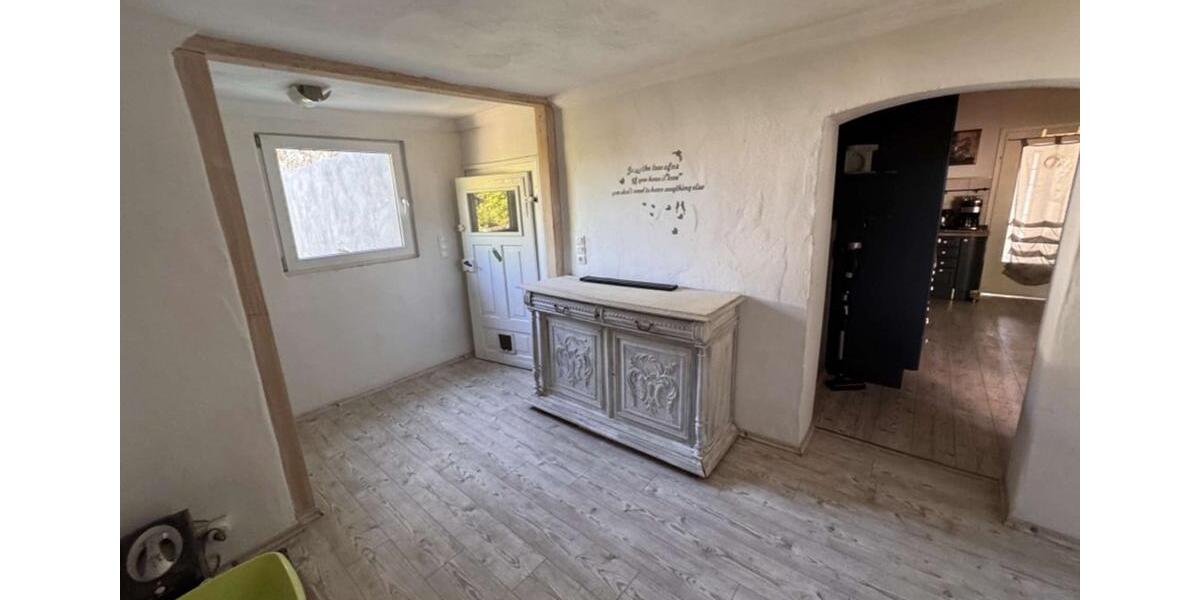 Erdgeschoßwohnung Malberg - 4 Zimmer, 80 m&sup2;, 1.215&euro; | Angebot:26015891