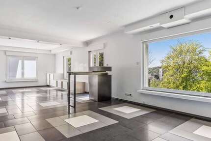Haus Siegen - 10 Zimmer, 251 m&sup2;, 639.000&euro; | Angebot:26681979