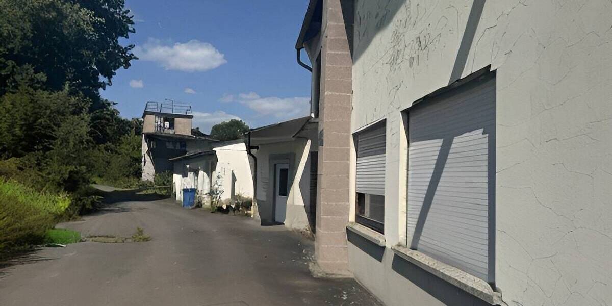 Mehrfamilienhaus, Wohnhaus Breitscheidt Mühlental - 2 Zimmer, 410 m&sup2;, 280.000&euro; | Angebot:25779375