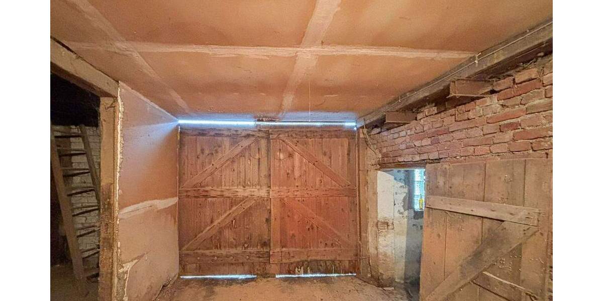 Einfamilienhaus Hamm VG - 7 Zimmer, 120 m&sup2;, 125.000&euro; | Angebot:25776417