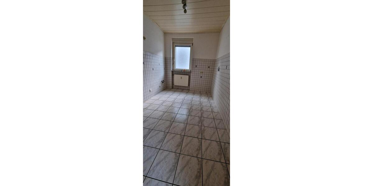 Etagenwohnung Siegen - 1 Zimmer, 72 m&sup2;, 755&euro; | Angebot:26034988