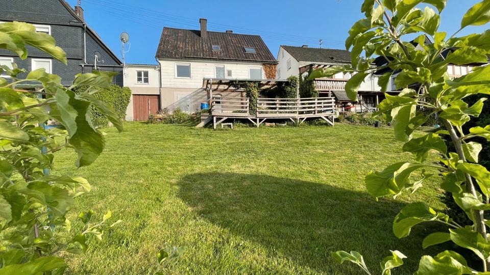 Einfamilienhaus Kirchhundem - 7 Zimmer, 170 m&sup2;, 240.000&euro; | Angebot:26890861