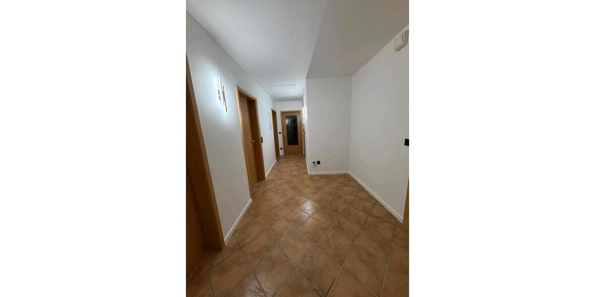 Etagenwohnung Olpe - 3 Zimmer, 80 m&sup2;, 1.000&euro; | Angebot:25361907