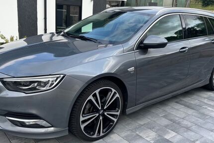 Opel Insignia 154.980 km 13.900 &euro; Dillenburg 35685