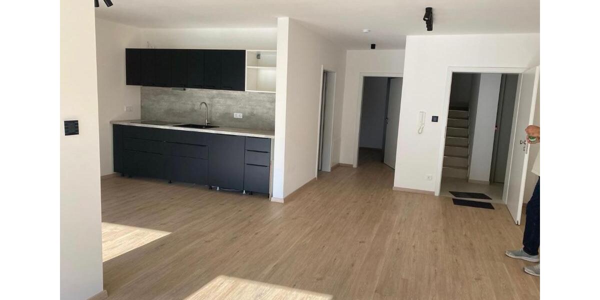 Etagenwohnung Siegen Dillnhütten - 2 Zimmer, 60 m&sup2;, 800&euro; | Angebot:26418908