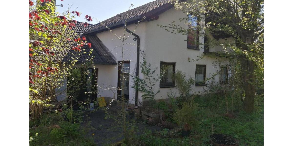 Einfamilienhaus Wenden - 6 Zimmer, 500 m&sup2;, 445.000&euro; | Angebot:24877405