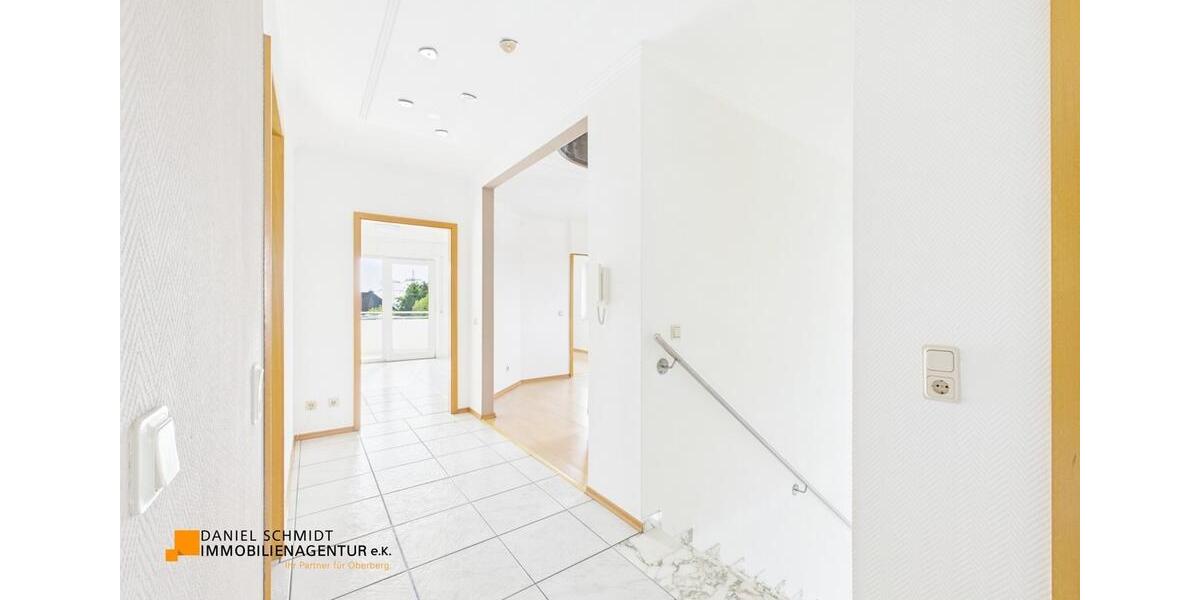 Etagenwohnung Waldbröl - 4 Zimmer, 109 m&sup2;, 1.350&euro; | Angebot:26003847