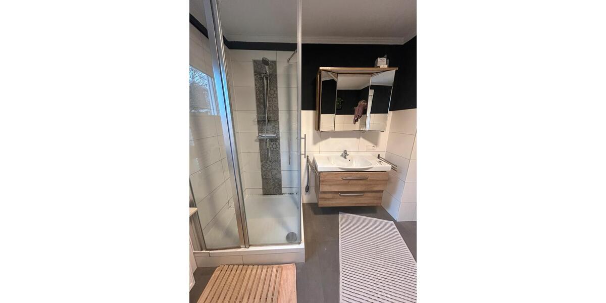 Einfamilienhaus Netphen - 8 Zimmer, 220 m&sup2;, 345.000&euro; | Angebot:24211908