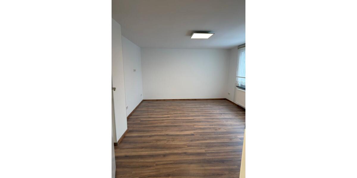 Erdgeschoßwohnung Burbach - 3 Zimmer, 70 m&sup2;, 700&euro; | Angebot:25292846