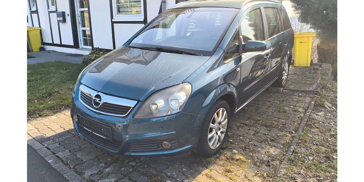 Opel Zafira 217.000 km 1.450 &euro; Kreuztal 57223