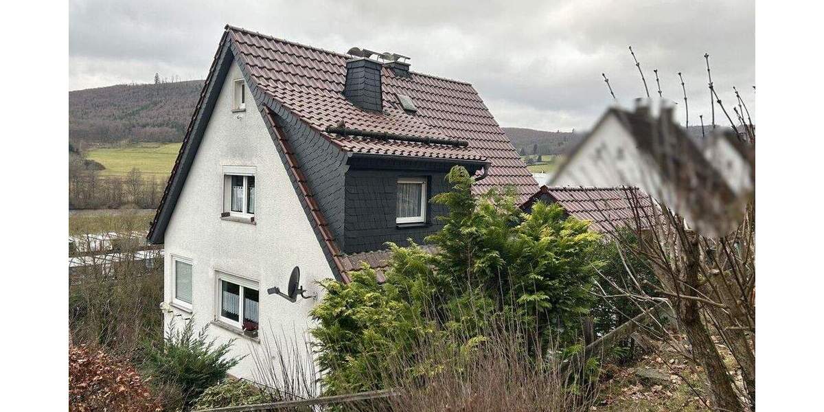 Einfamilienhaus Dietzhölztal / Ewersbach Ewersbach - 5 Zimmer, 108 m&sup2;, 149.000&euro; | Angebot:25665436