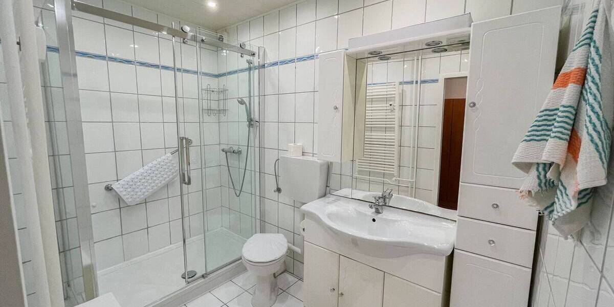 Etagenwohnung Siegen / Langenholdinghausen Langenholdinghausen - 3 Zimmer, 76 m&sup2;, 125.000&euro; | Angebot:25691922