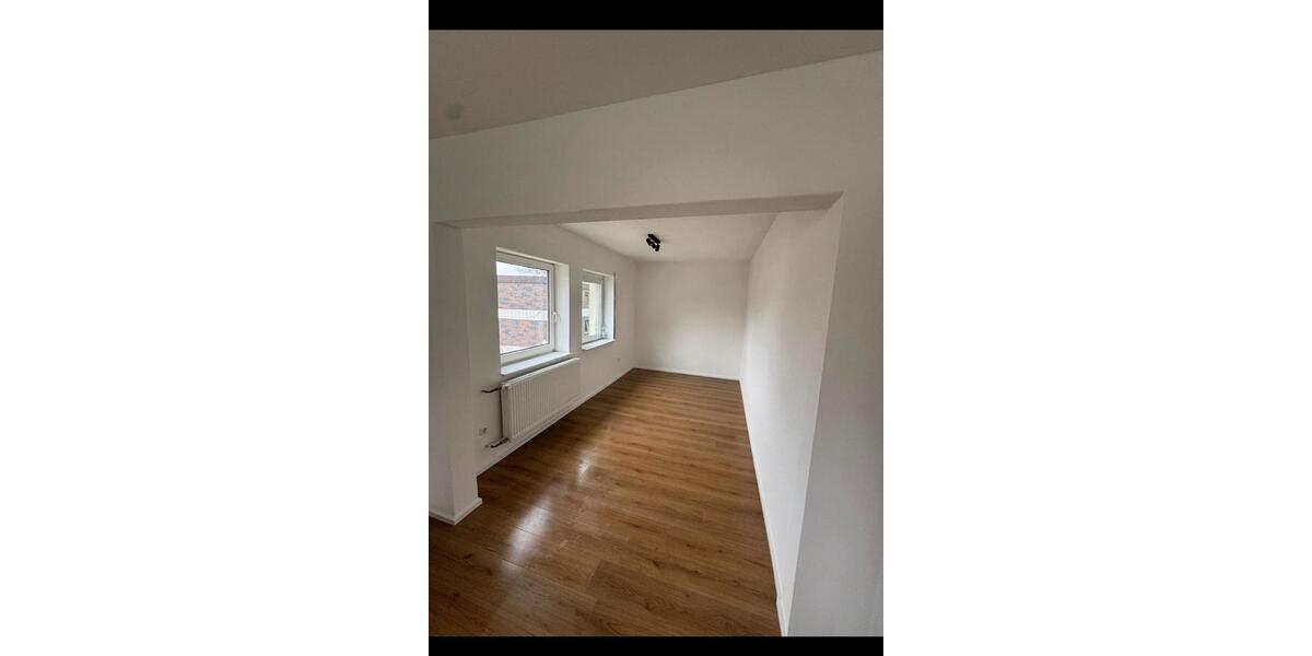 Erdgeschoßwohnung Siegen - 3 Zimmer, 95 m&sup2;, 239.000&euro; | Angebot:27251769