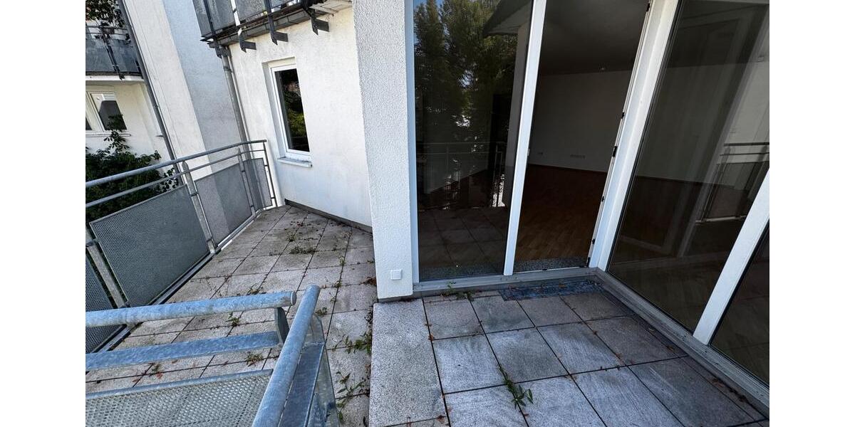 Etagenwohnung Siegen - 3 Zimmer, 81 m&sup2;, 725&euro; | Angebot:25635955