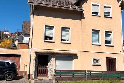 Haus Mudersbach - 8 Zimmer, 120 m&sup2;, 249.000&euro; | Angebot:26062679