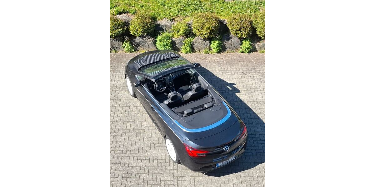 Opel Cascada 80.000 km 12.999 &euro; Herborn 35745