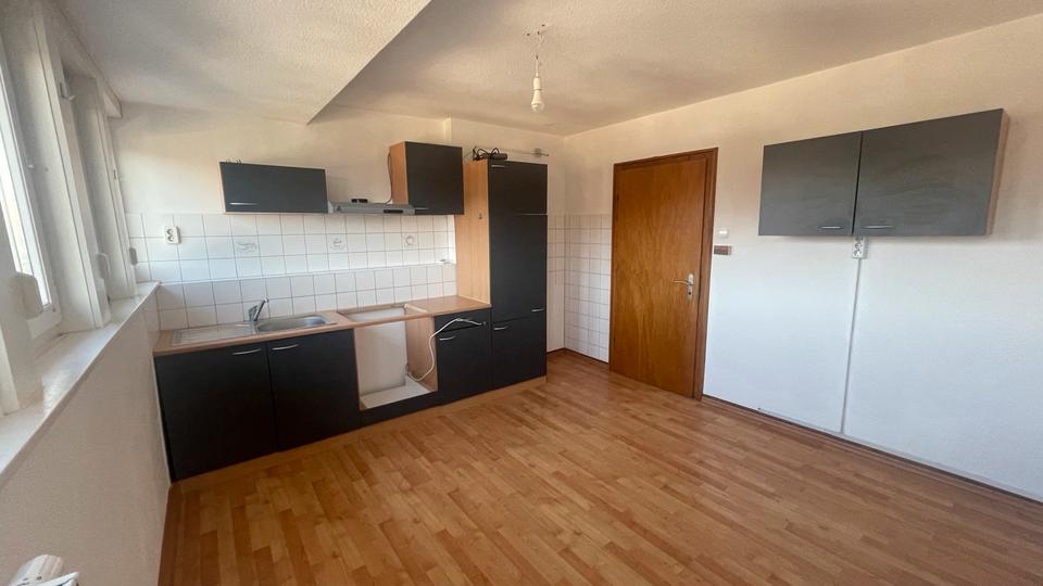 Dachgeschoßwohnung Siegen Weidenau - 3 Zimmer, 74 m&sup2;, 690&euro; | Angebot:25822561