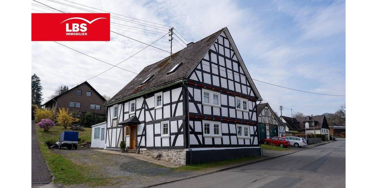 Einfamilienhaus Siegen Meiswinkel - 9 Zimmer, 179 m&sup2;, 279.000&euro; | Angebot:25939471