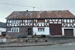 Einfamilienhaus Haiger - 7 Zimmer, 140 m&sup2;, 155.000&euro; | Angebot:26762769