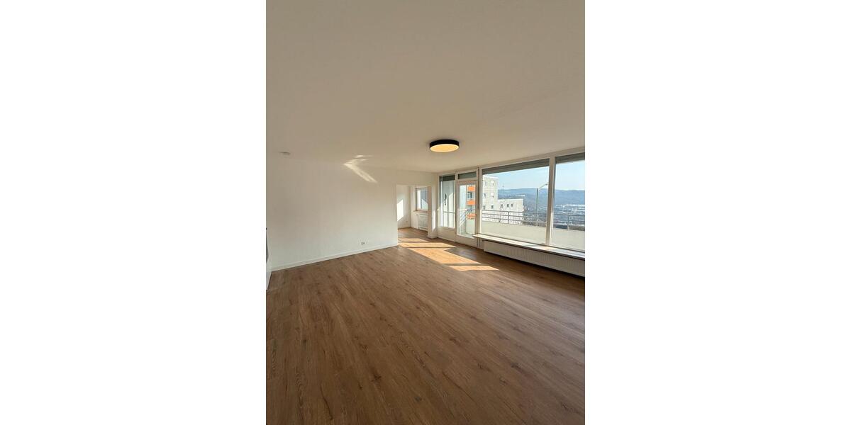 Etagenwohnung Siegen - 2.5 Zimmer, 72 m&sup2;, 750&euro; | Angebot:26032957