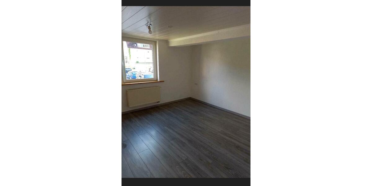 Einfamilienhaus Bad Laasphe - 4 Zimmer, 117 m&sup2;, 850&euro; | Angebot:26492605