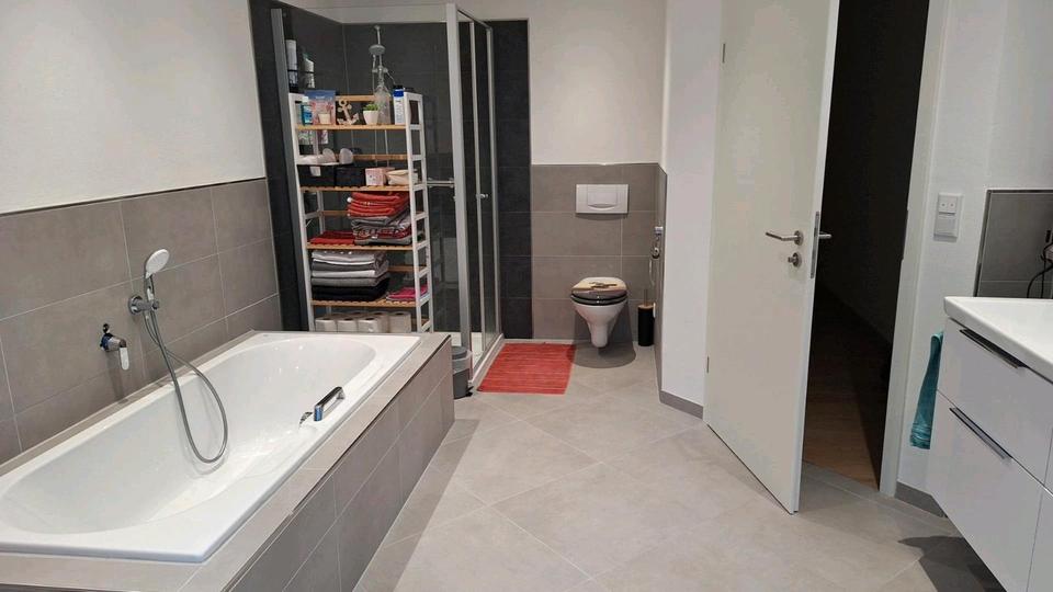 Erdgeschoßwohnung Lennestadt - 4 Zimmer, 136 m&sup2;, 1.350&euro; | Angebot:24717247