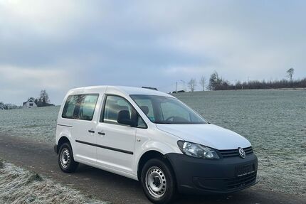 VW Caddy 104.000 km 7.990 &euro; Kirchhundem 57399