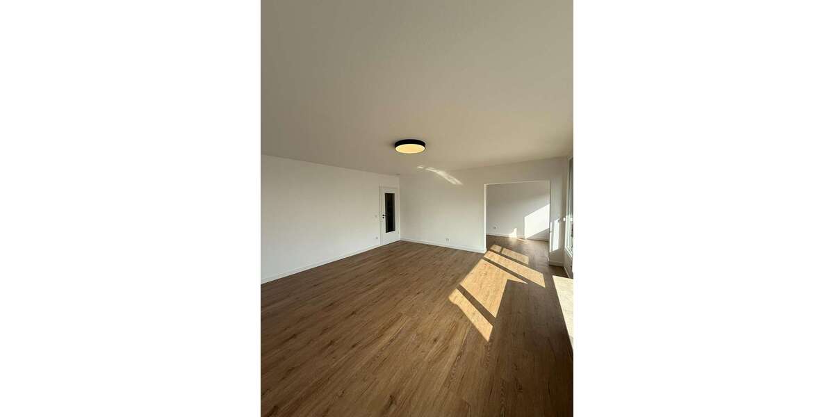Etagenwohnung Siegen - 2.5 Zimmer, 72 m&sup2;, 159.000&euro; | Angebot:27032699