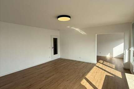 Wohnung Siegen - 2.5 Zimmer, 72 m&sup2;, 159.000&euro; | Angebot:27032699