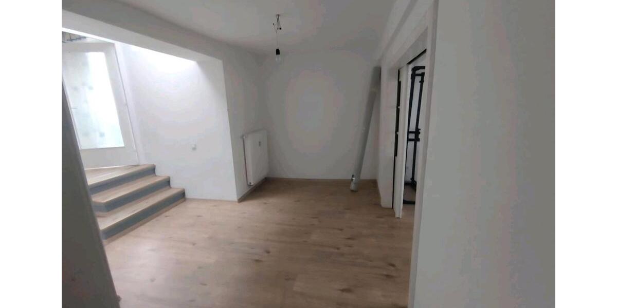 Erdgeschoßwohnung Herborn - 2 Zimmer, 100 m&sup2;, 800&euro; | Angebot:25956827