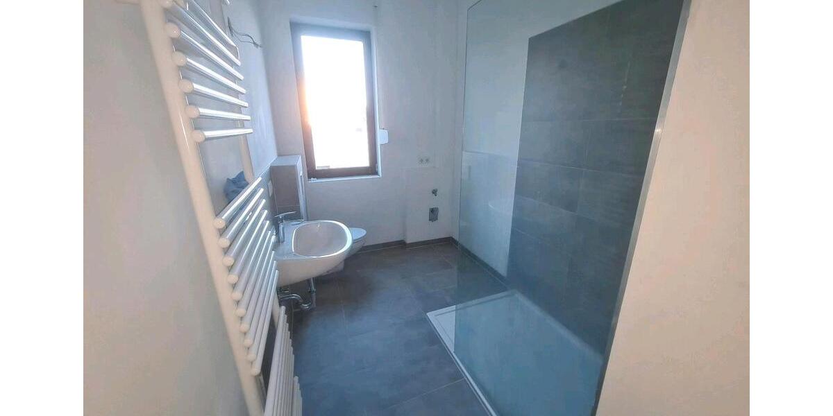 Erdgeschoßwohnung Hellenhahn-Schellenberg Schellenberg - 4 Zimmer, 140 m&sup2;, 830&euro; | Angebot:25995728