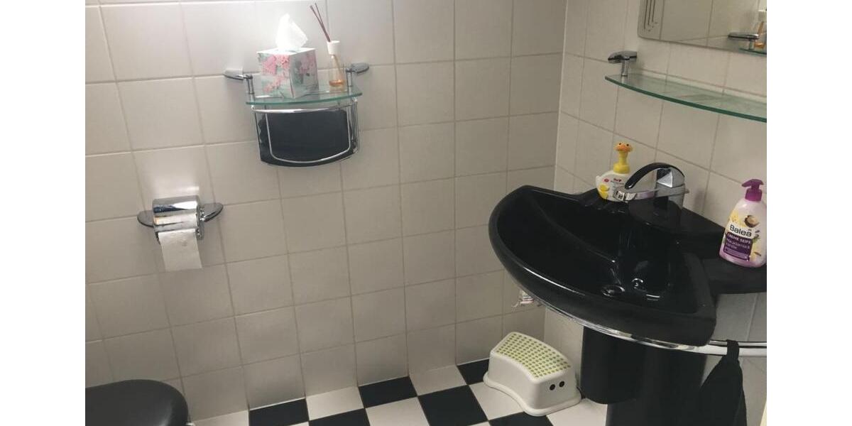 Mehrfamilienhaus, Wohnhaus Burbach - 8 Zimmer, 236 m&sup2;, 365.000&euro; | Angebot:25924470